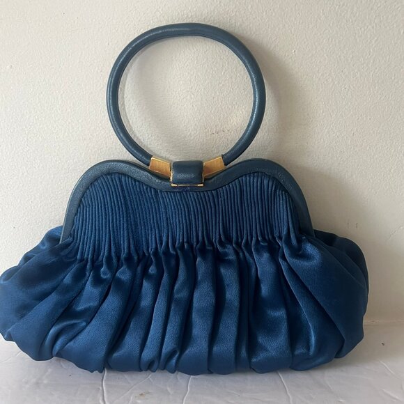 ISABELLA FIORE PLEATED SILK EVENING CLUTCH BAG - Picture 3 of 5